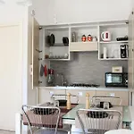 Stefanie Boutique *